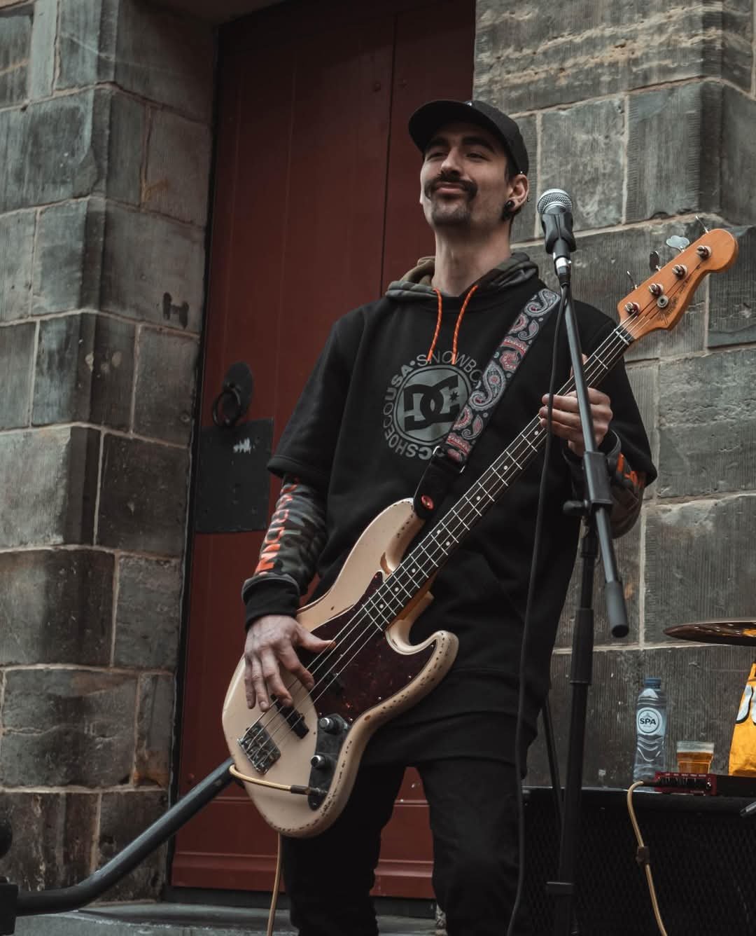 bassist bart staredownband